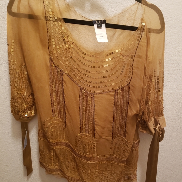 Julian Gold, Elegant Sheer Sequined Blouse - Picture 5 of 9